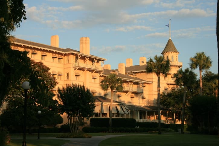 Los hoteles más ESCALOFRIANTES que puedes visitar