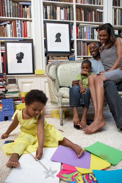 Conoce 8 formas ingeniosas de organizar tu biblioteca