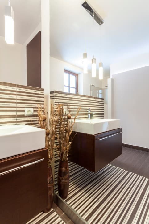 Da vida a tu baño con rayas