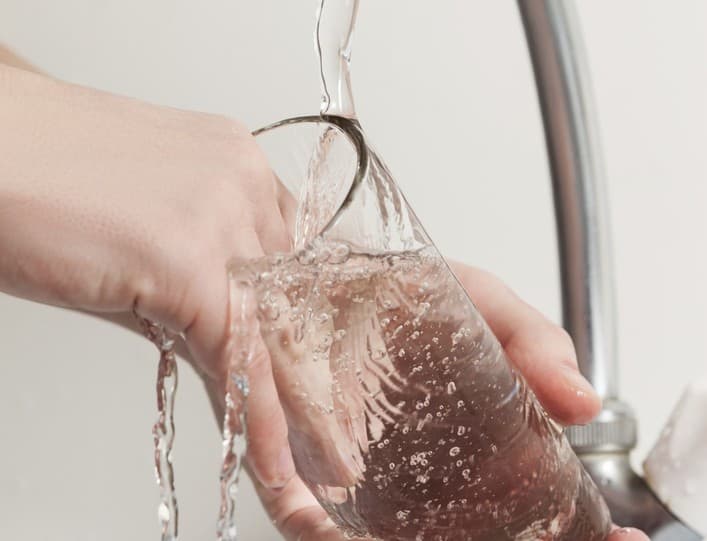 Tips para limpiar la cristalería de modo fácil 