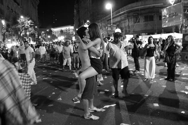 Muestra fotográfica 100 World Kisses