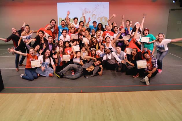 Artistas de Broadway entrenan a niños hispanos de NY