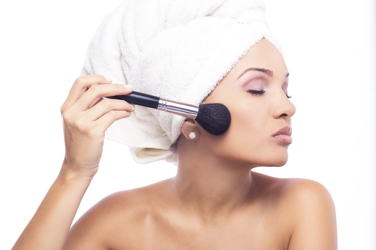 Cómo disimular granitos