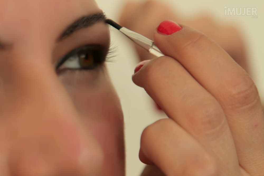 ¡Esto es todo lo que tienes que saber antes de teñirte las cejas! 