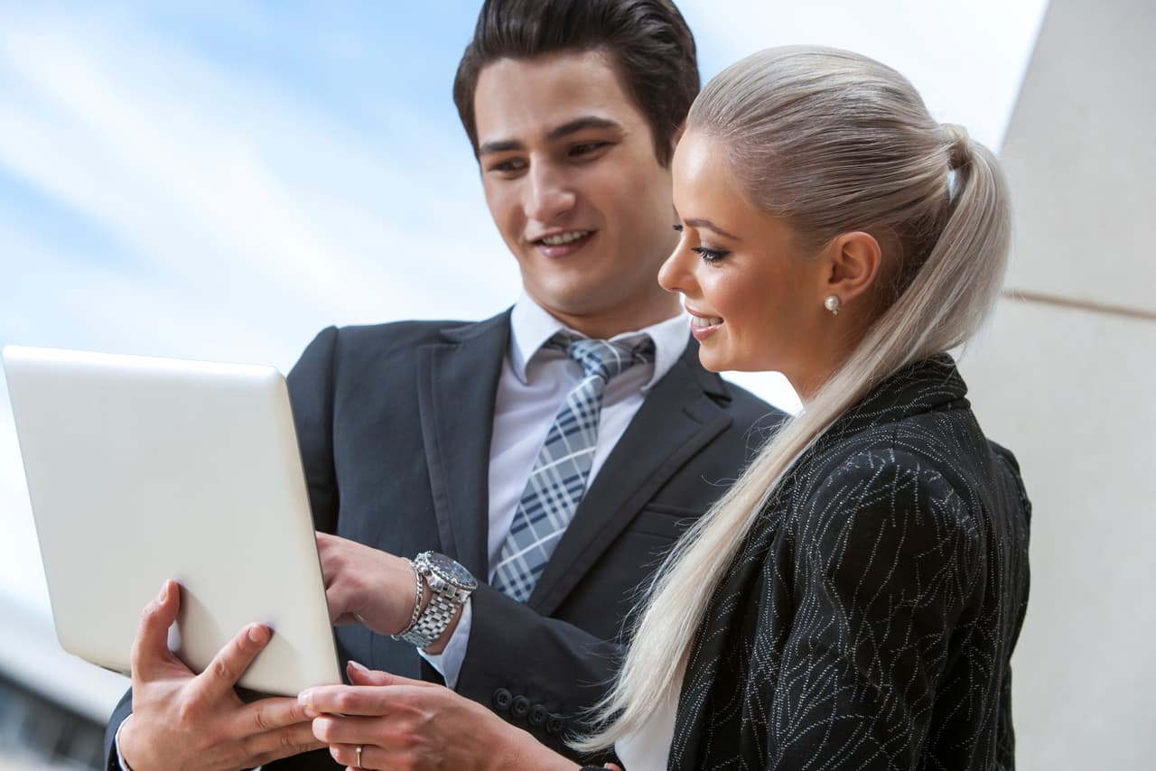 Amor en el trabajo: cómo manejarlo