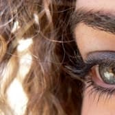 Alargador de pestañas