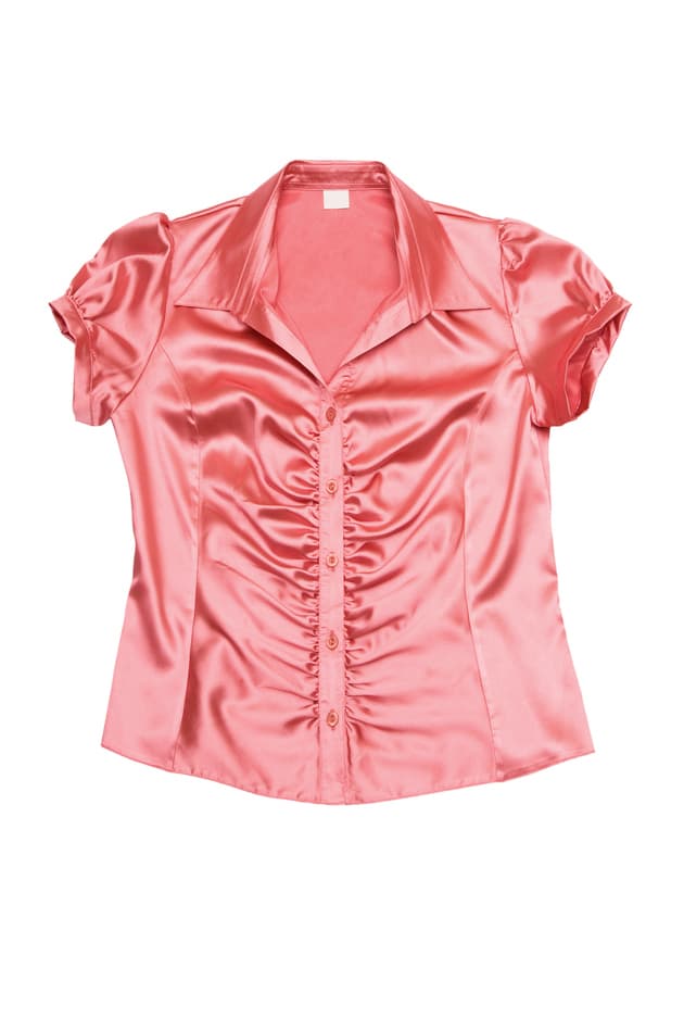 Tops de seda para la primavera