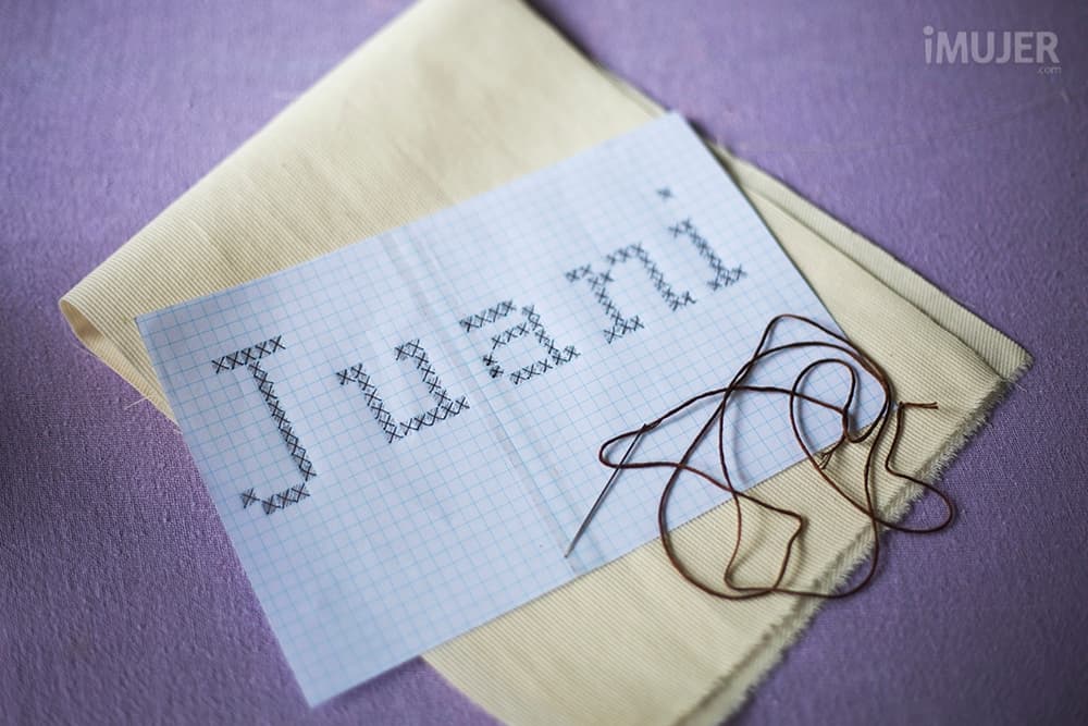 Bordado en punto cruz