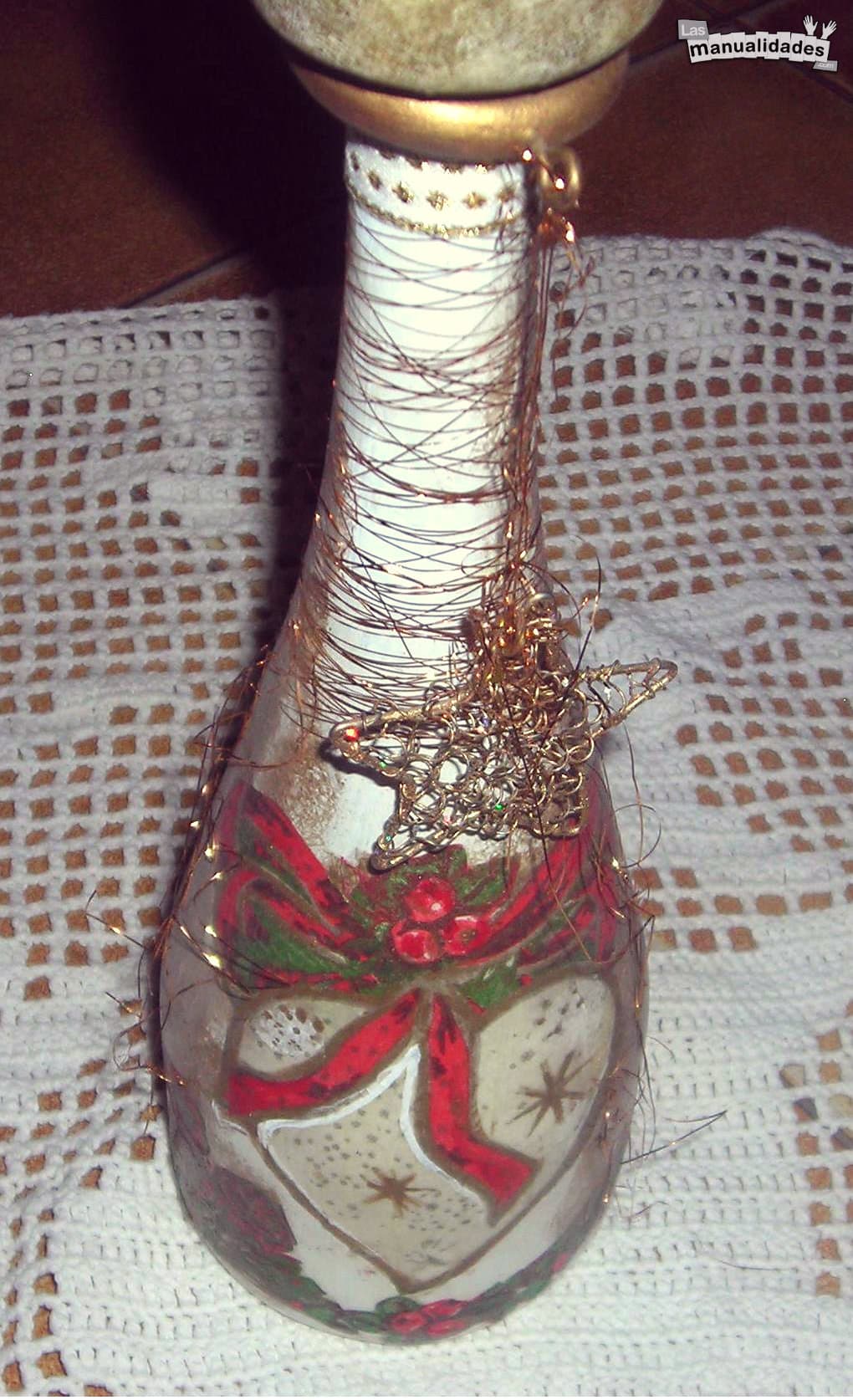Botellas en decoupage, enviadas por Lucía