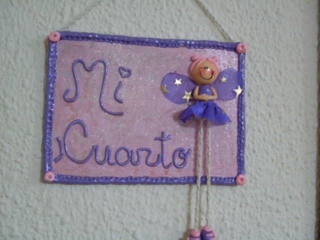 Cartel para la puerta del cuarto, enviado por Jesica