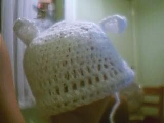 Gorrito con orejitas en crochet, enviado por Veri