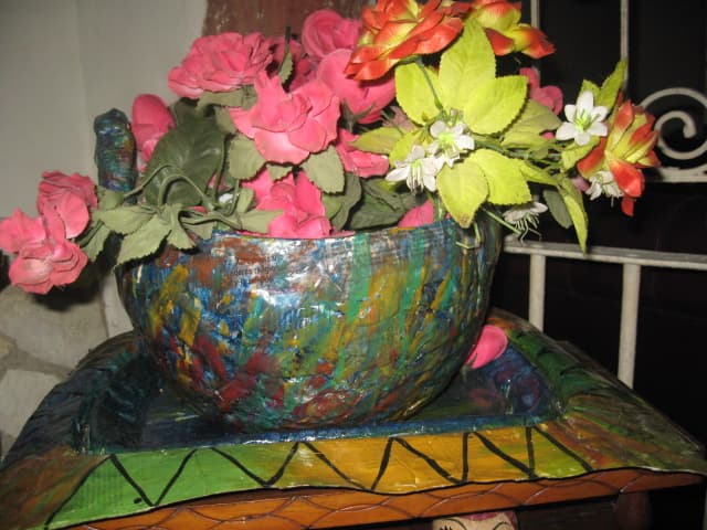 Centro de mesa en papel maché, enviado por Graciela