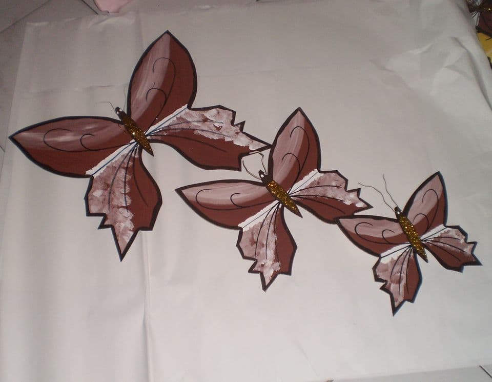 Mariposas de Madera (Plywood), enviadas por Rafael