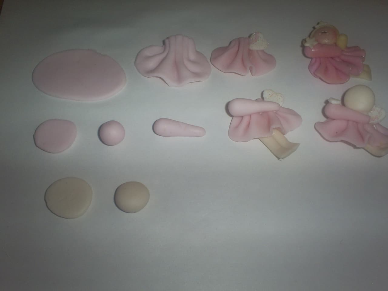 Hadas volando en porcelana fría, enviadas por Mónica