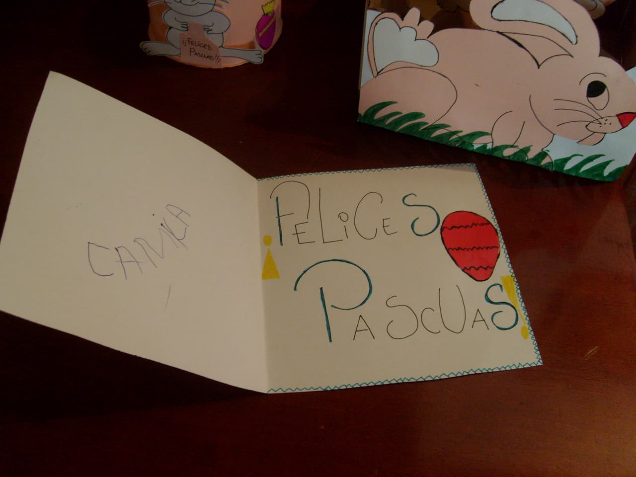 Cono, cestita y tarjeta para Pascuas, enviados por Azucena