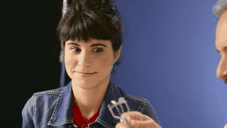 Estos papás maquillaron a sus hijas y el resultado es completamente hilarante y adorable