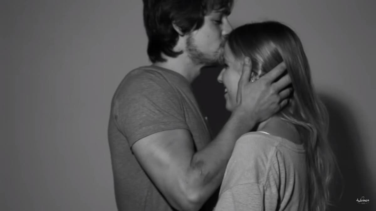 ¿Qué ocurre al mirar a un desconocido a los ojos? Este video te hará suspirar con el resultado