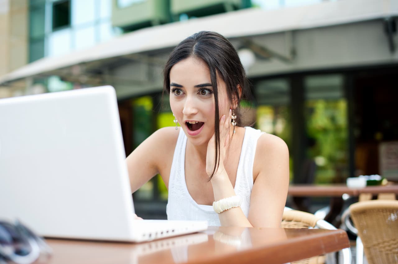 Stalkear a tu ex en Facebook es malo para tu salud, ¡lo dice la ciencia!