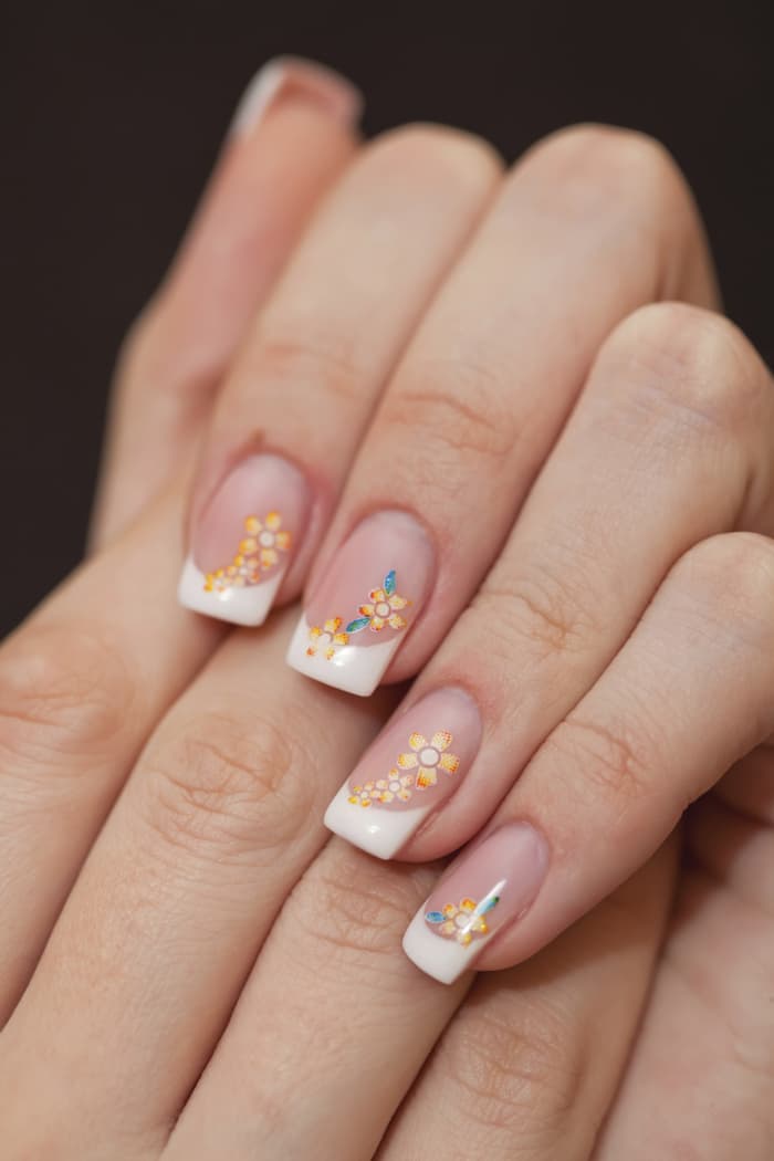 9 manicuras francesas alternativas que querrás lucir YA mismo