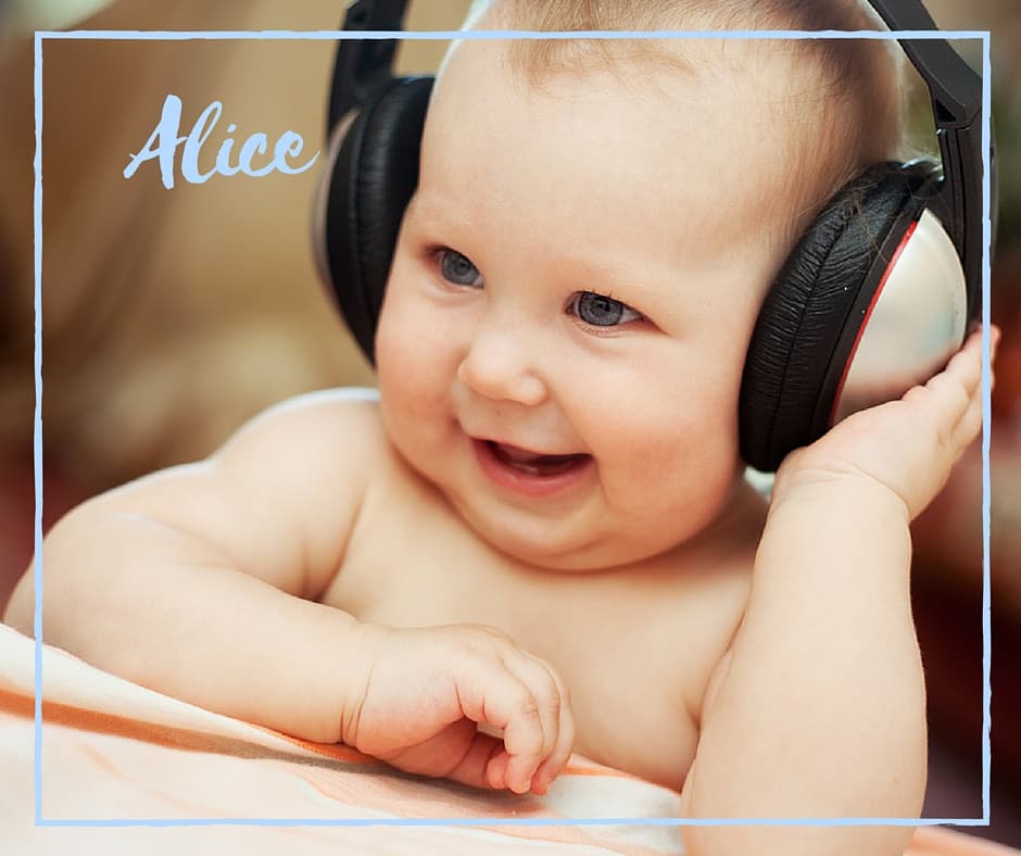 Estos nombres para bebés tienen mucho "Rock and Roll" y los amarás por completo