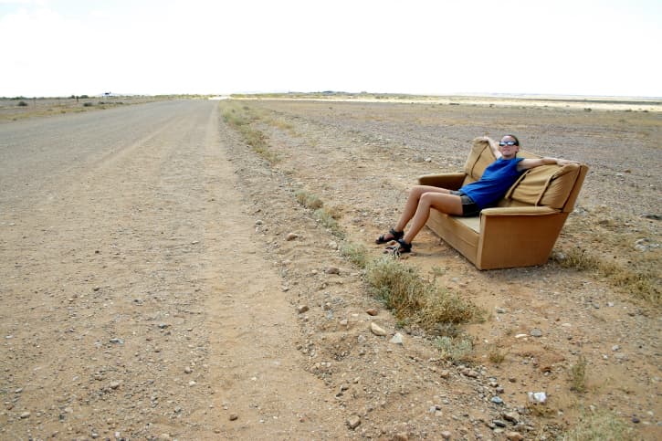 Alojamiento gratis: conoce los sofás de cada rincón del mundo