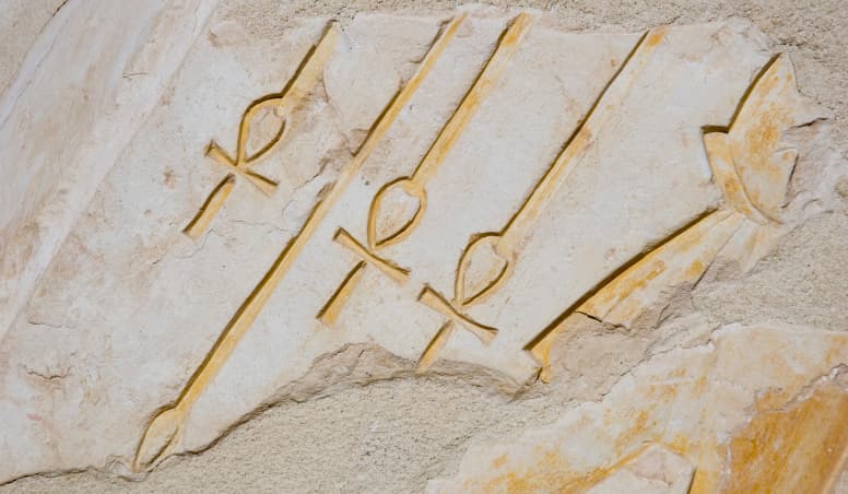 Descubriendo el simbolismo mágico de Egipto