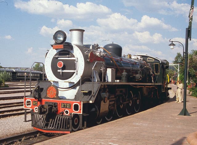 Recorre África sobre un tren de lujo