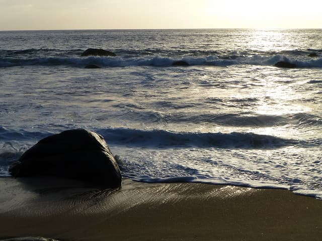 Playas escondidas... para los que nos gusta estar solos