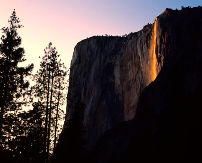 Horsetail Fall: una catarata de fuego