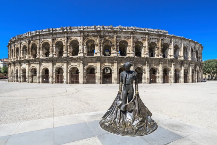 Nimes, la Francia entre Roma y España.