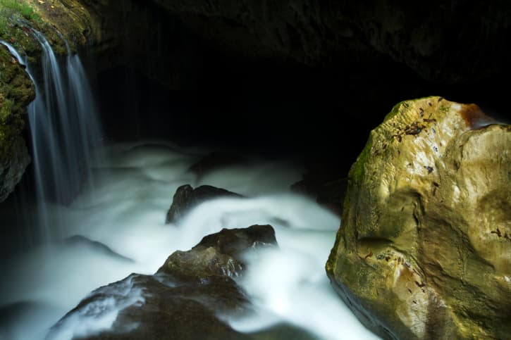 Piscinas naturales en Guatemala: Semuc Champey