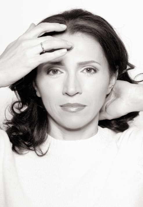 Ejercicios de yoga para aliviar migrañas