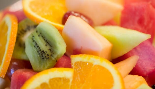 ¿Cómo tratar la gastritis de manera natural?