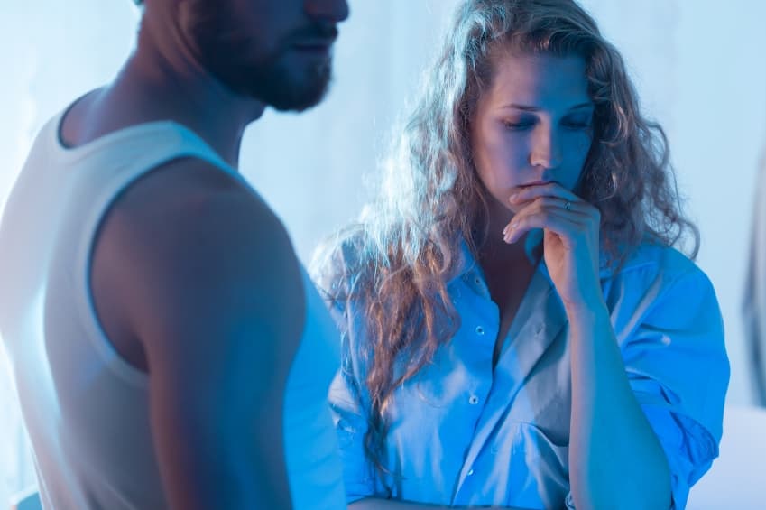¿Por qué los hombres se alejan en las relaciones? Aquí 5 explicaciones