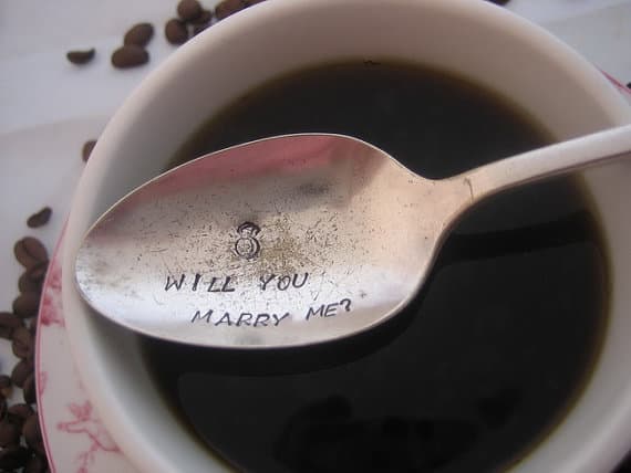 Los hombres confiesan: los motivos por los que quieren casarse contigo