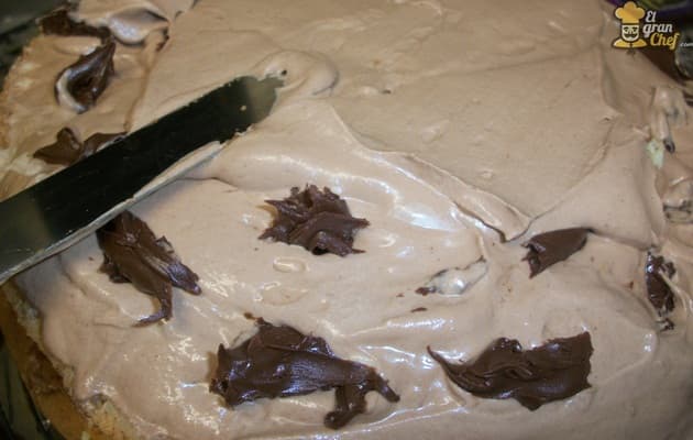 Relleno de tortas: Crema de chocolate y avellanas