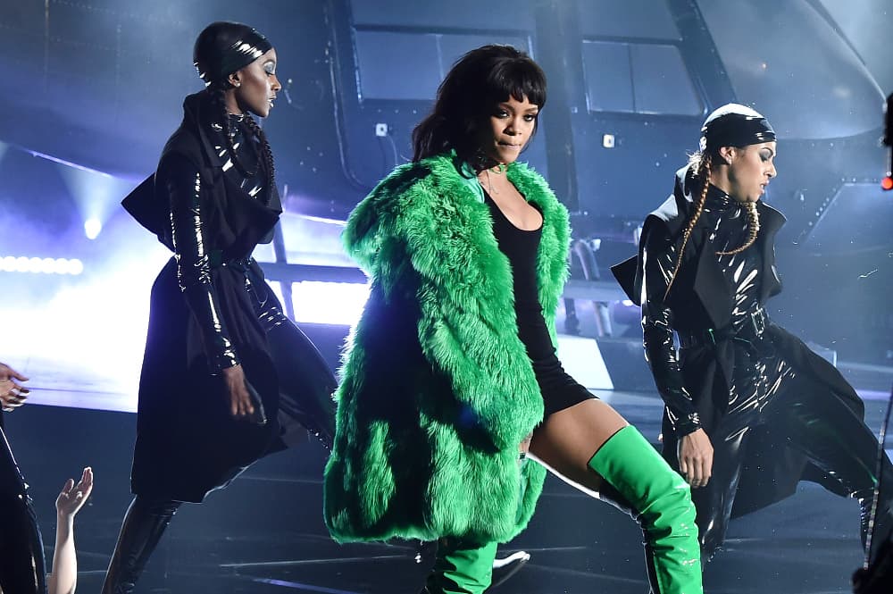 ¡Rihanna fija su primer concierto en Chile!