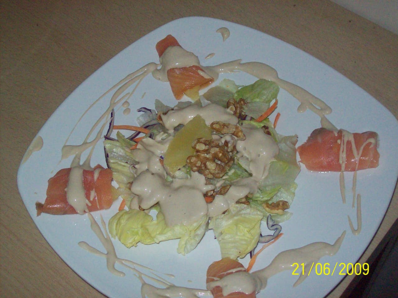 Ensalada de piña y salmón, enviada por Cristina