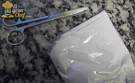 Las Delicias de Flor: cómo bañar una torta