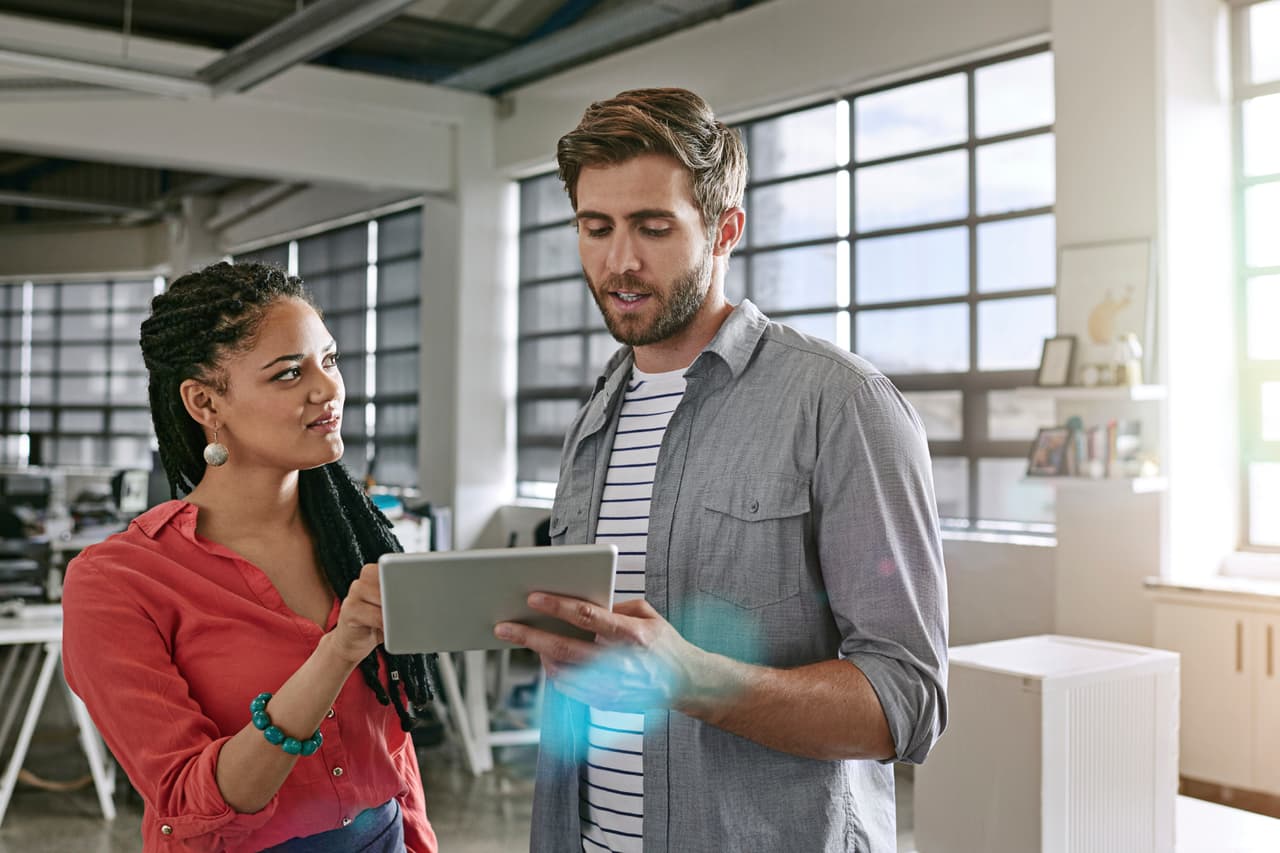 Trabajar con amigos/tu pareja: lo que debes considerar para que resulte exitoso