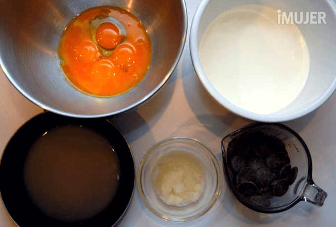 Irresistible mousse de chocolate amargo para preparar en casa