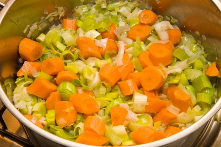 Como sofreír los alimentos de forma saludable