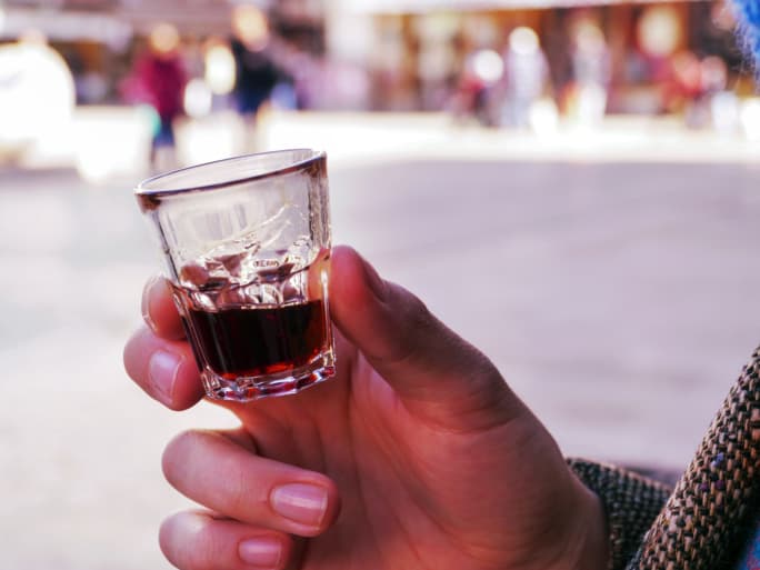 La vuelta al mundo en 19 tragos