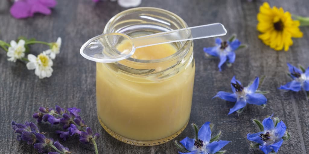 La ciencia descubre por qué la miel de las abejas puede curar heridas