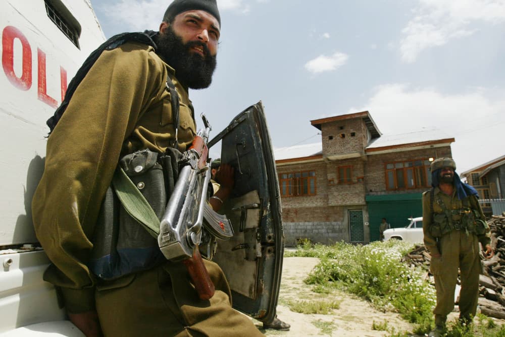 Kashmir: dos soldados murieron en un ataque de India en la frontera con Paquistán