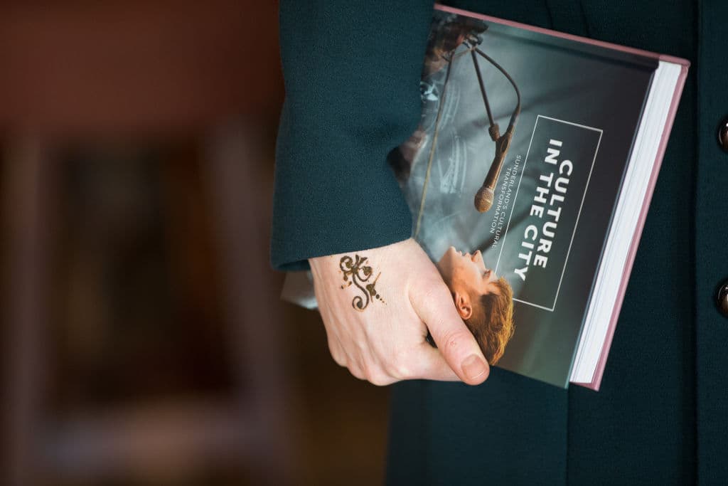 Kate Middleton se hizo un tatuaje en su mano, ¿te gusta?