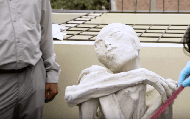 Una supuesta momia extraterrestre fue encontrada en Perú