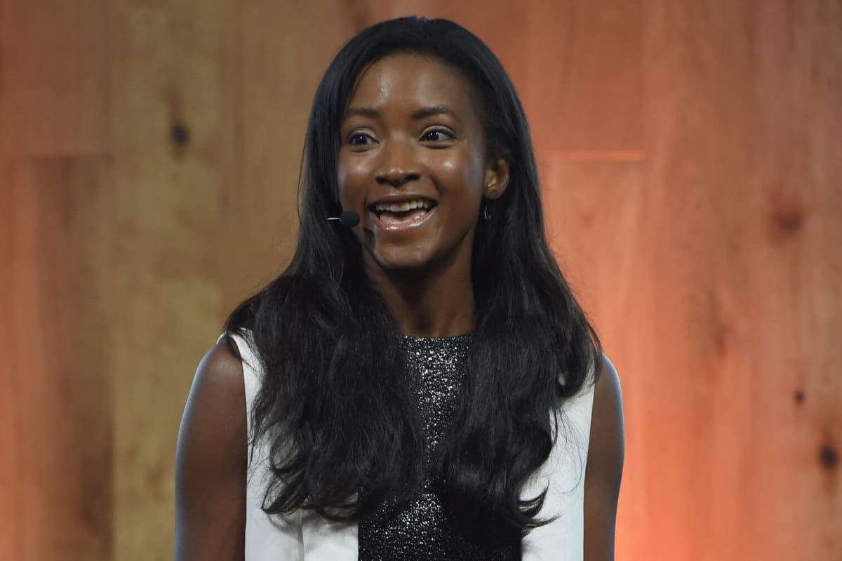 La modelo que intentaron llamar ‘tonta’ y cerró la boca de sus trolls de manera épica