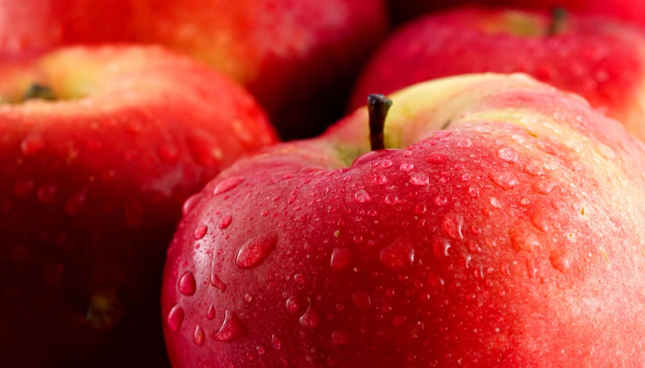 Una máscara casera e inusual deja el rostro bien tonificado: médica famosa enseña a hacerla