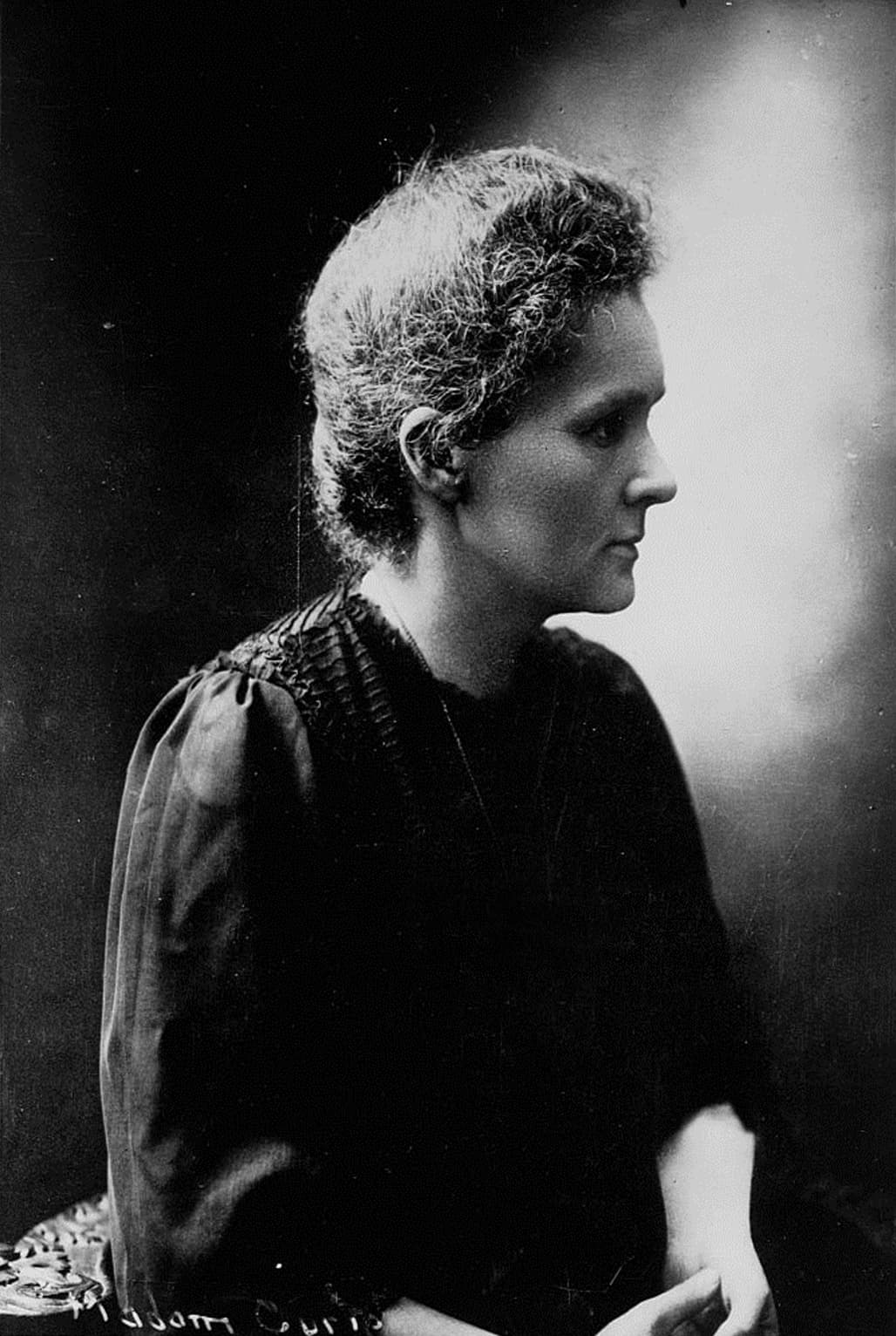 Las fascinantes vidas de las hijas de Marie Curie que te impulsarán a seguir tus sueño